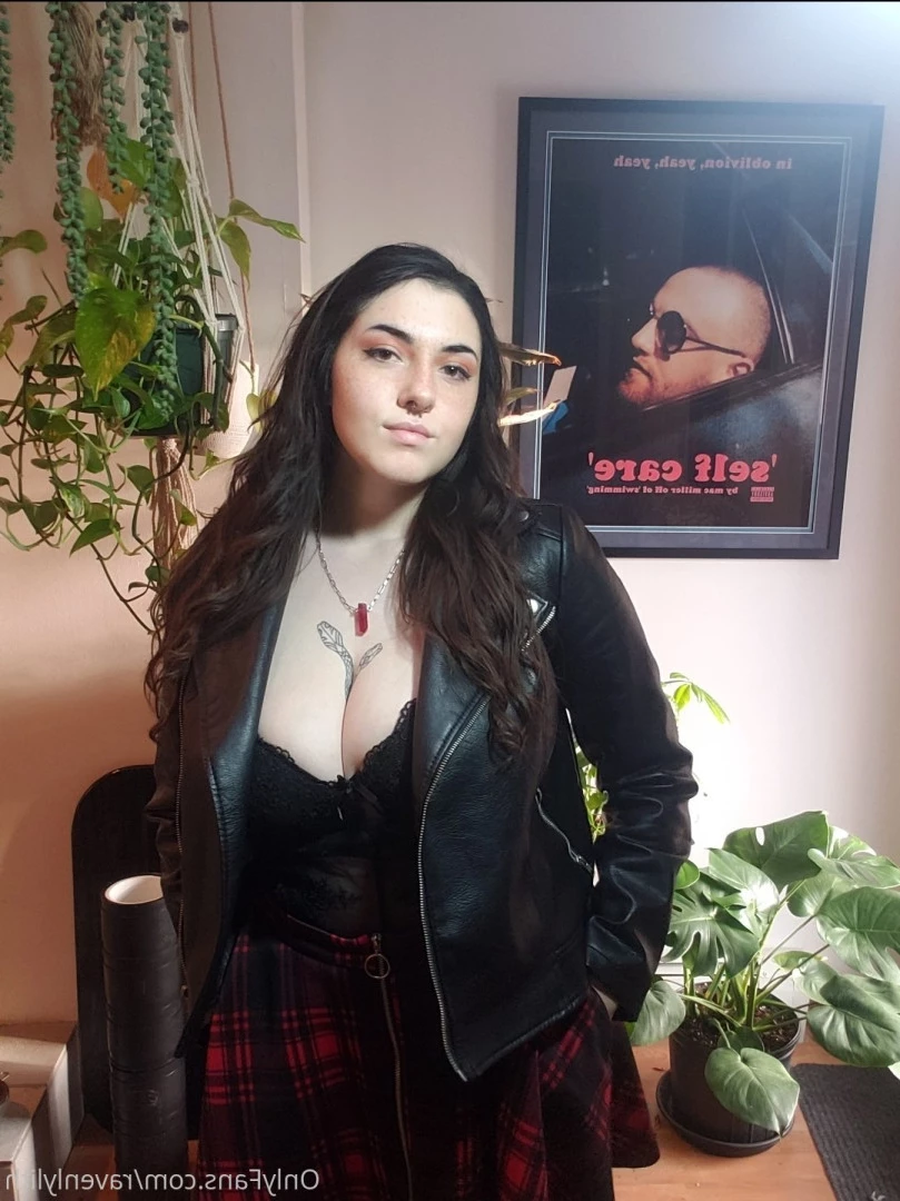 ‧₊˚*.☽ℜ𝔞𝔳𝔢𝔫☾‧₊˚*. [ ravenlylith ] Onlyfans leaked photo 5918988 on Hotleaks.tv