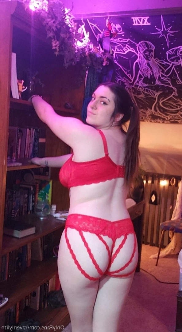 ‧₊˚*.☽ℜ𝔞𝔳𝔢𝔫☾‧₊˚*. [ ravenlylith ] Onlyfans leaked photo 5919245 on Hotleaks.tv