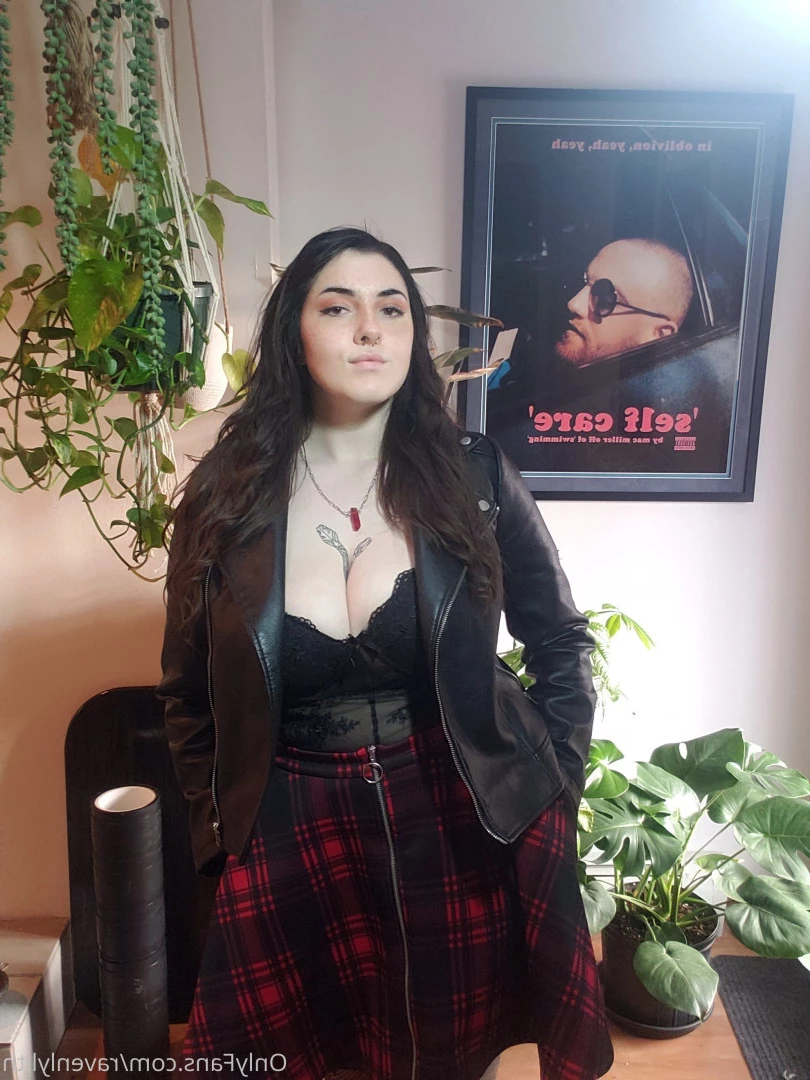 ‧₊˚*.☽ℜ𝔞𝔳𝔢𝔫☾‧₊˚*. [ ravenlylith ] Onlyfans leaked photo 5922937 on Hotleaks.tv