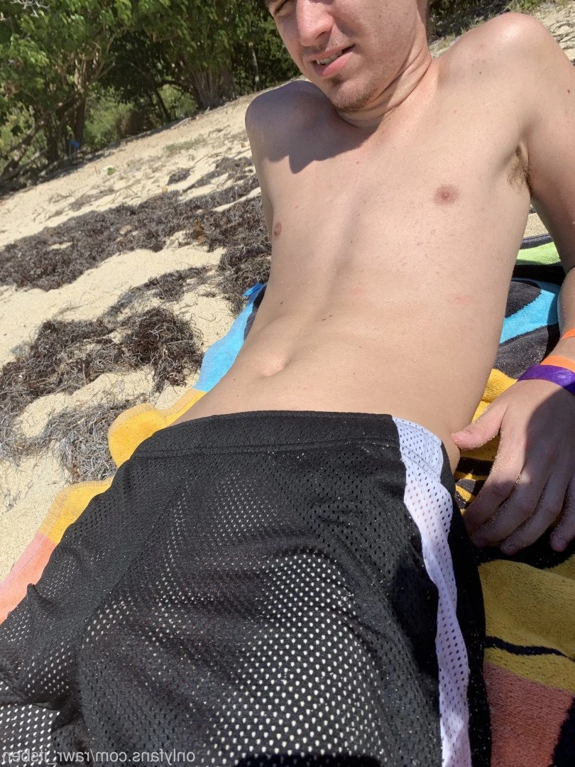 itsben [ rawr_itsben ] Onlyfans leaked photo 3151063 on Hotleaks.tv