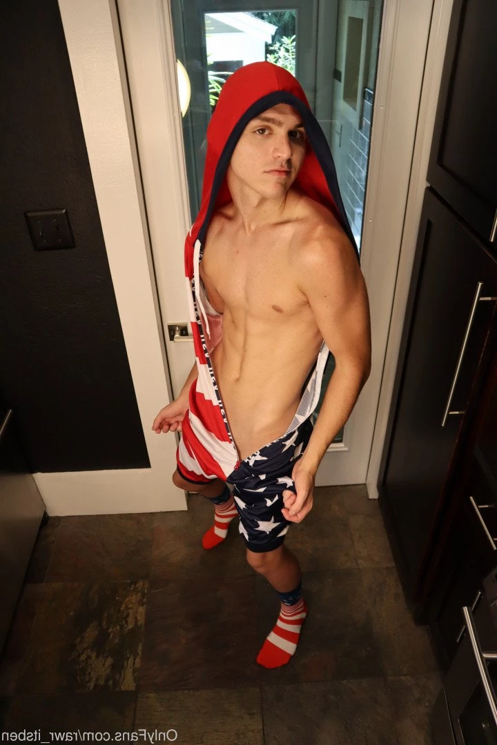 itsben [ rawr_itsben ] Onlyfans leaked photo 3154489 on Hotleaks.tv