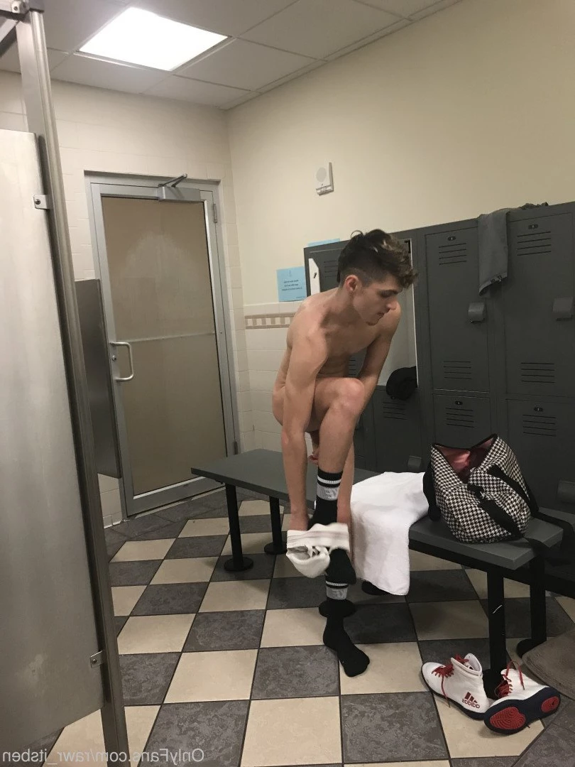 itsben [ rawr_itsben ] Onlyfans leaked photo 3157482 on Hotleaks.tv