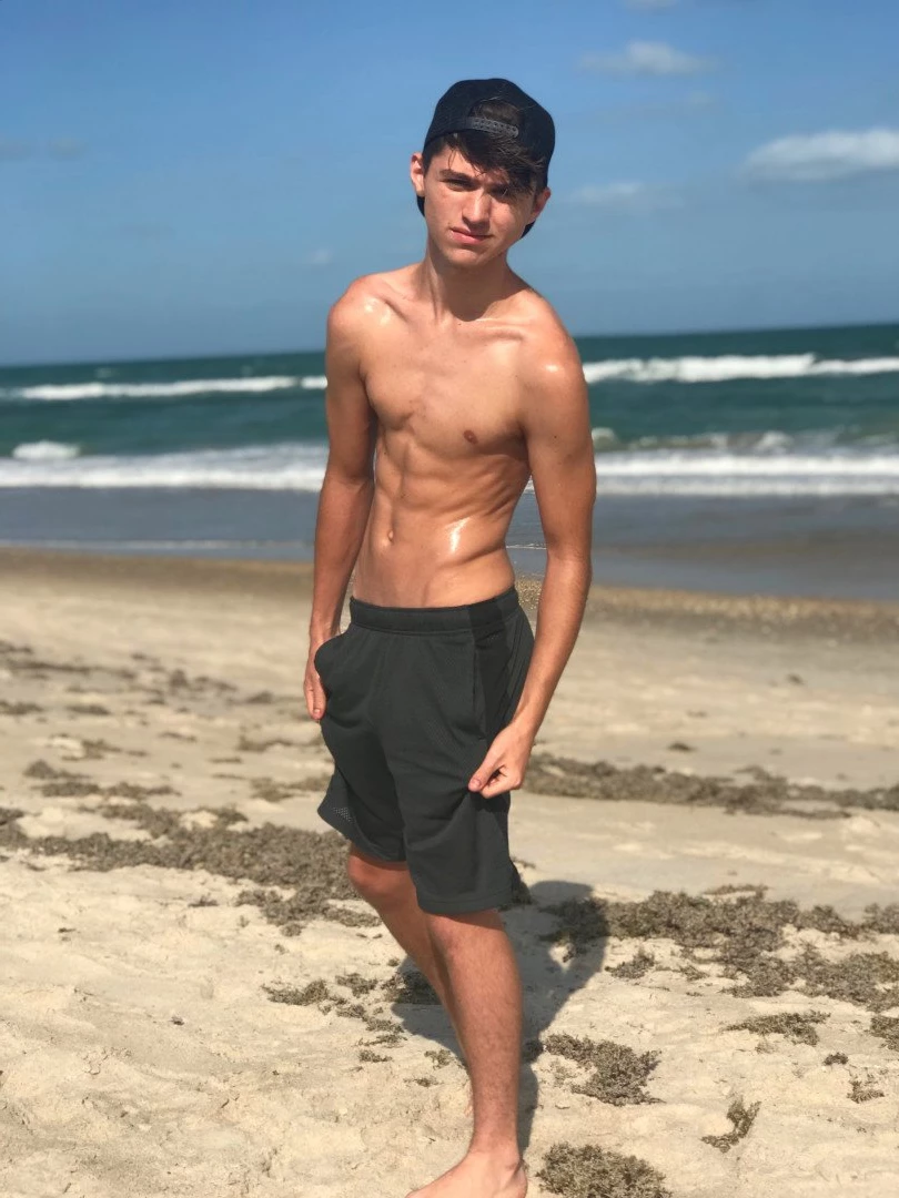 itsben [ rawr_itsben ] Onlyfans leaked photo 3158128 on Hotleaks.tv