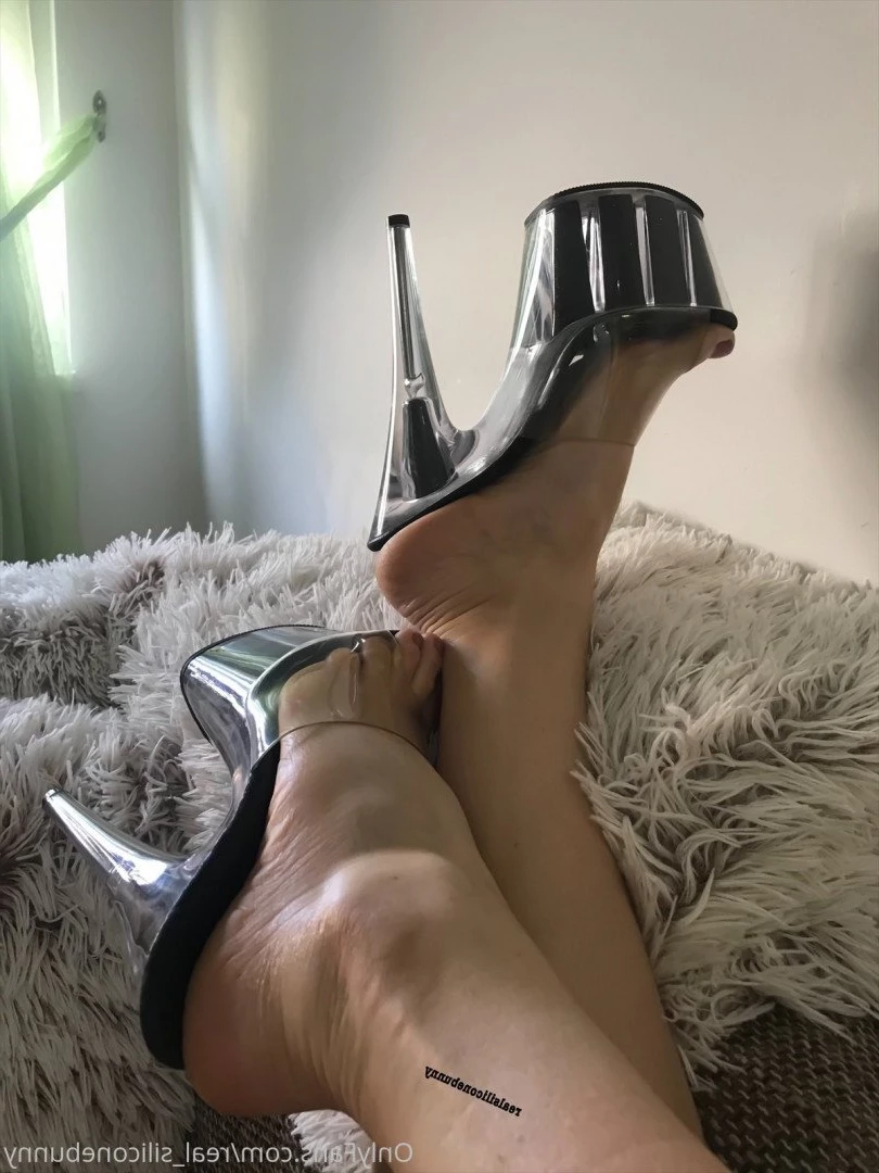 Real Silicone Bunny [ real_siliconebunny ] Onlyfans leaked photo 2905036 on Hotleaks.tv