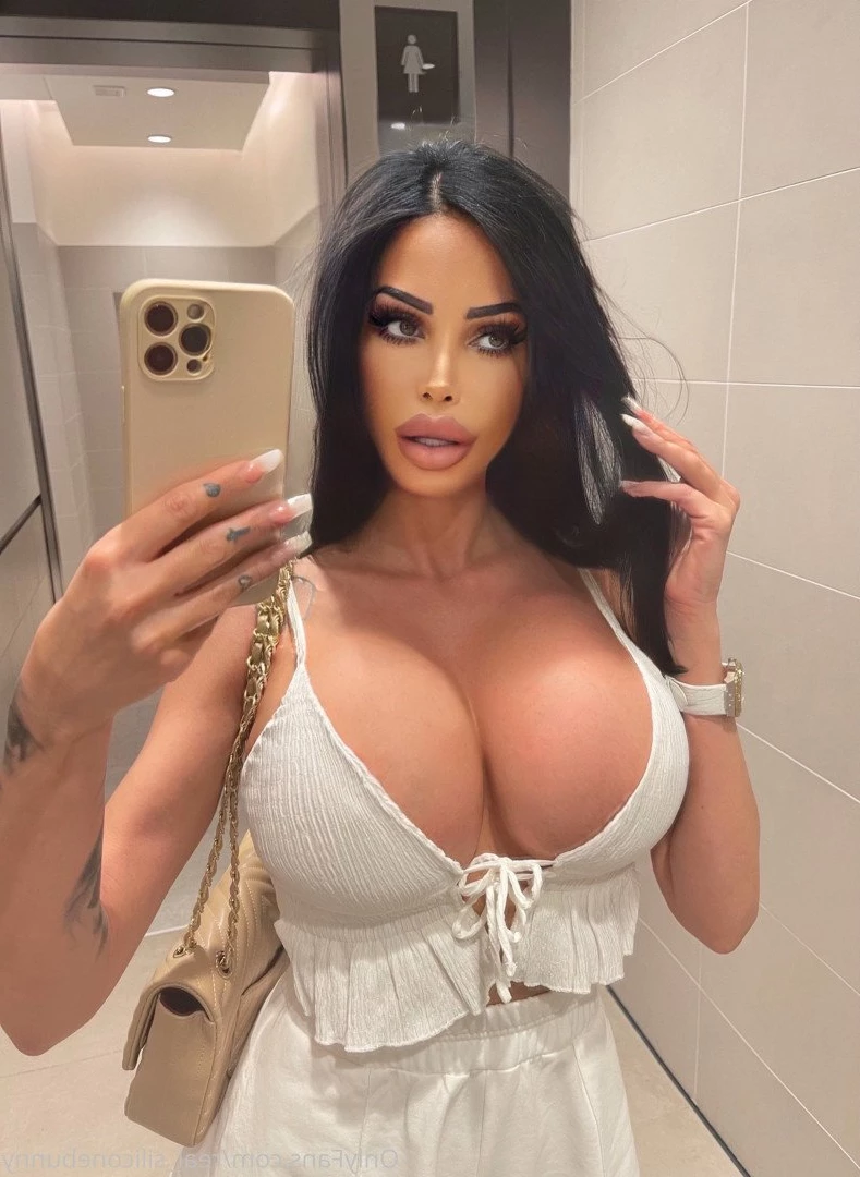 Real Silicone Bunny [ real_siliconebunny ] Onlyfans leaked photo 2905091 on Hotleaks.tv