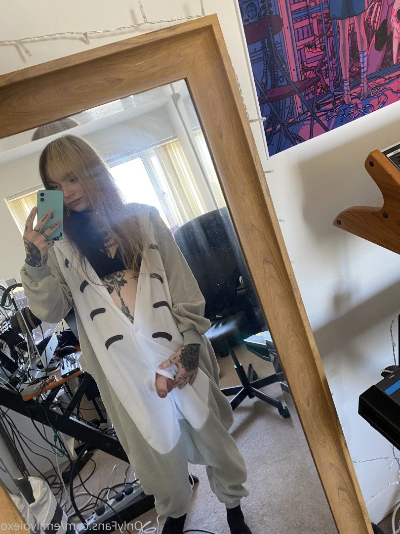 Emily Pie [ emilypiexo ] Onlyfans leaked photo 354133 on Hotleaks.tv