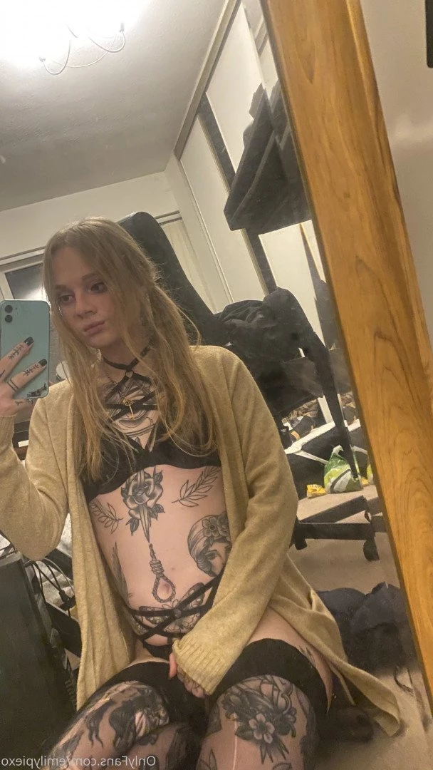 Emily Pie [ emilypiexo ] Onlyfans leaked photo 354405 on Hotleaks.tv