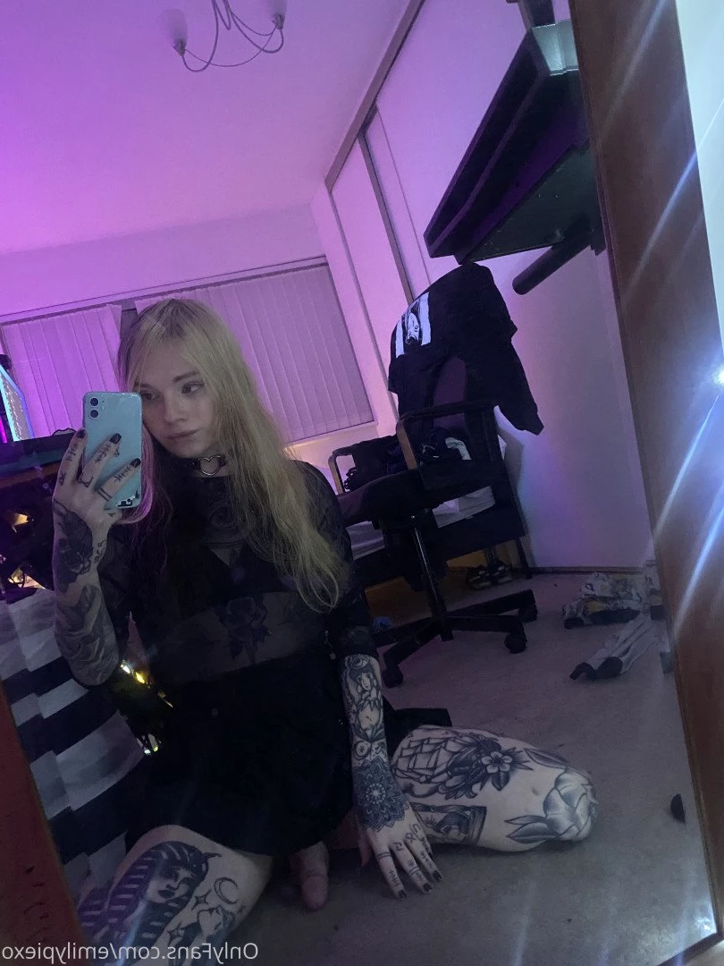 Emily Pie [ emilypiexo ] Onlyfans leaked photo 355037 on Hotleaks.tv