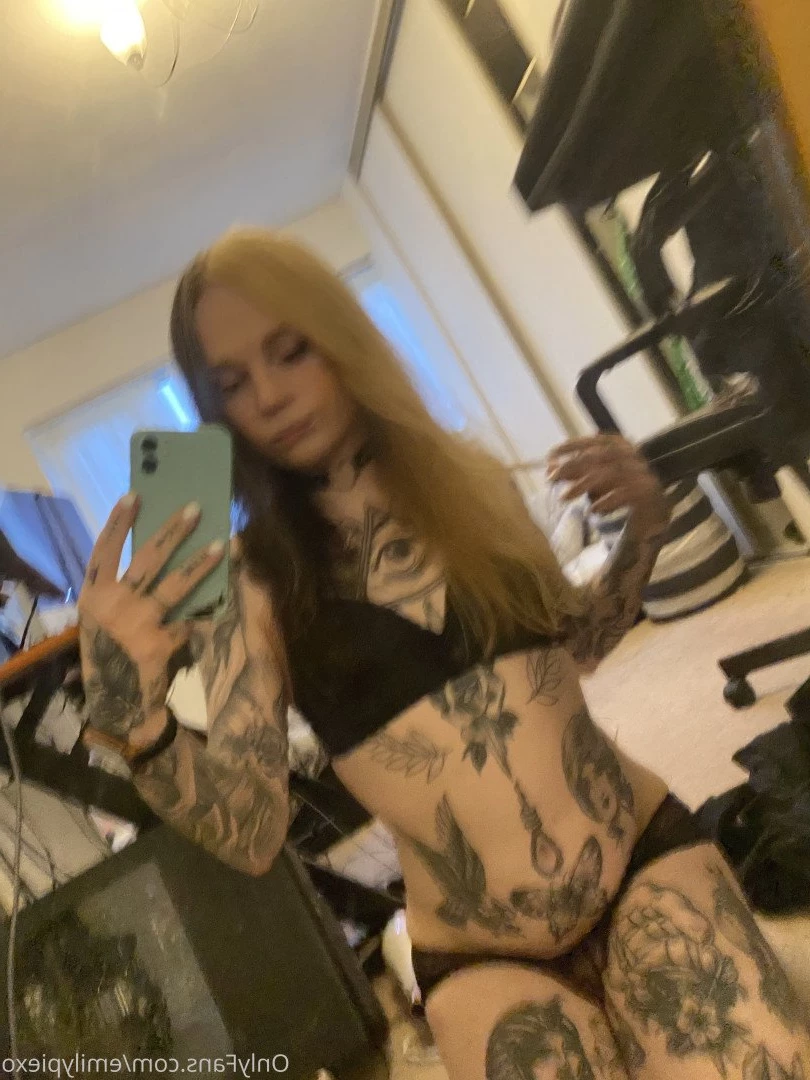 Emily Pie [ emilypiexo ] Onlyfans leaked photo 355292 on Hotleaks.tv