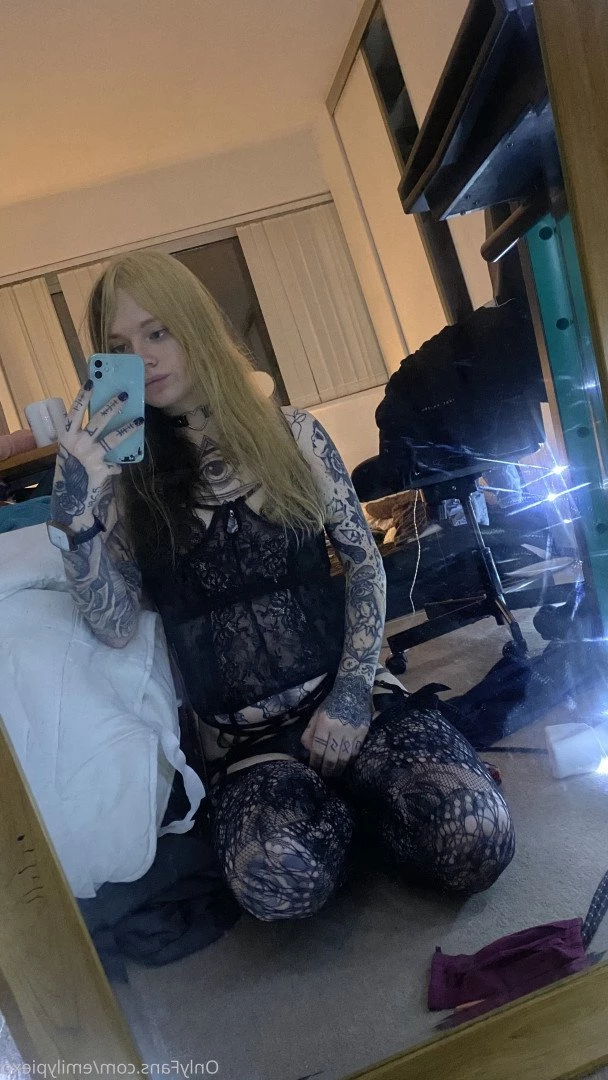 Emily Pie [ emilypiexo ] Onlyfans leaked photo 355346 on Hotleaks.tv