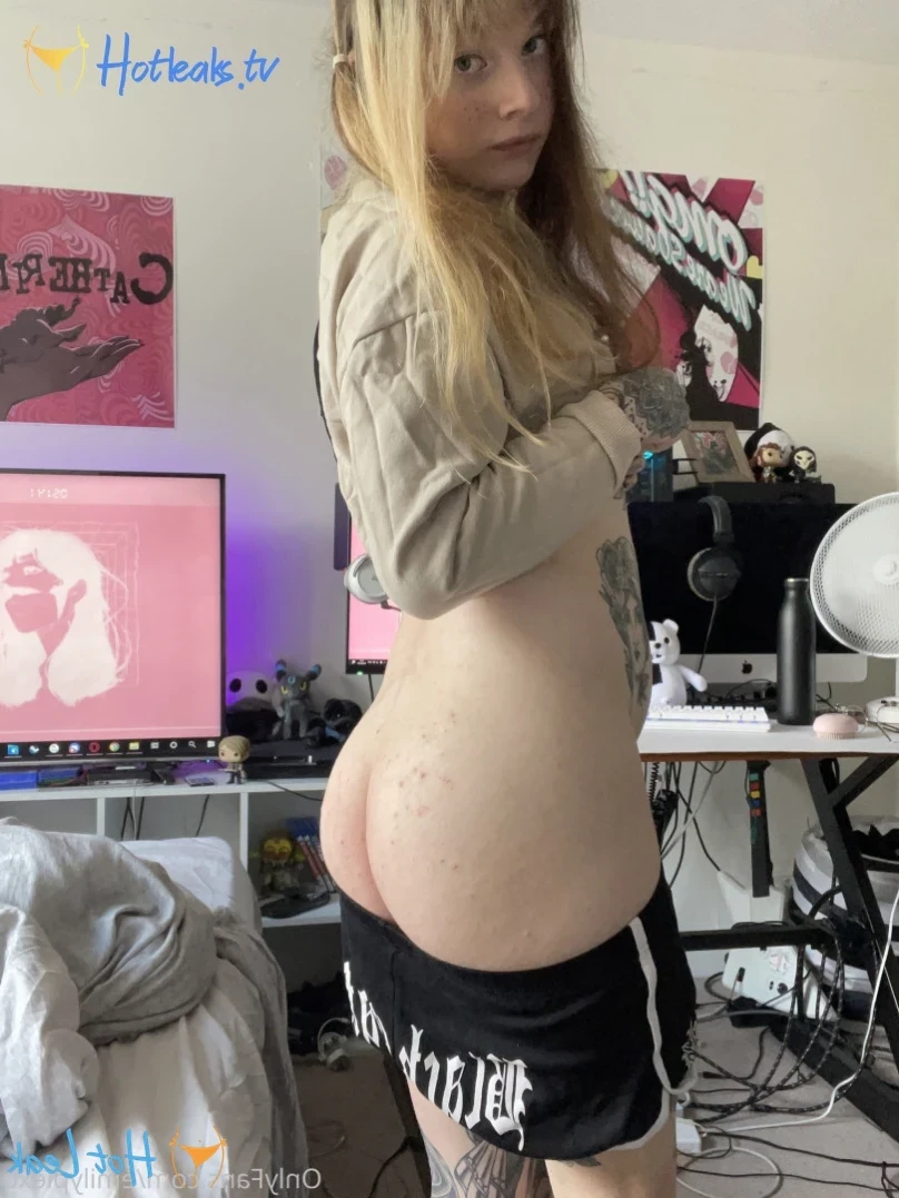 Emily Pie [ emilypiexo ] Onlyfans leaked photo 10972396 on Hotleaks.tv