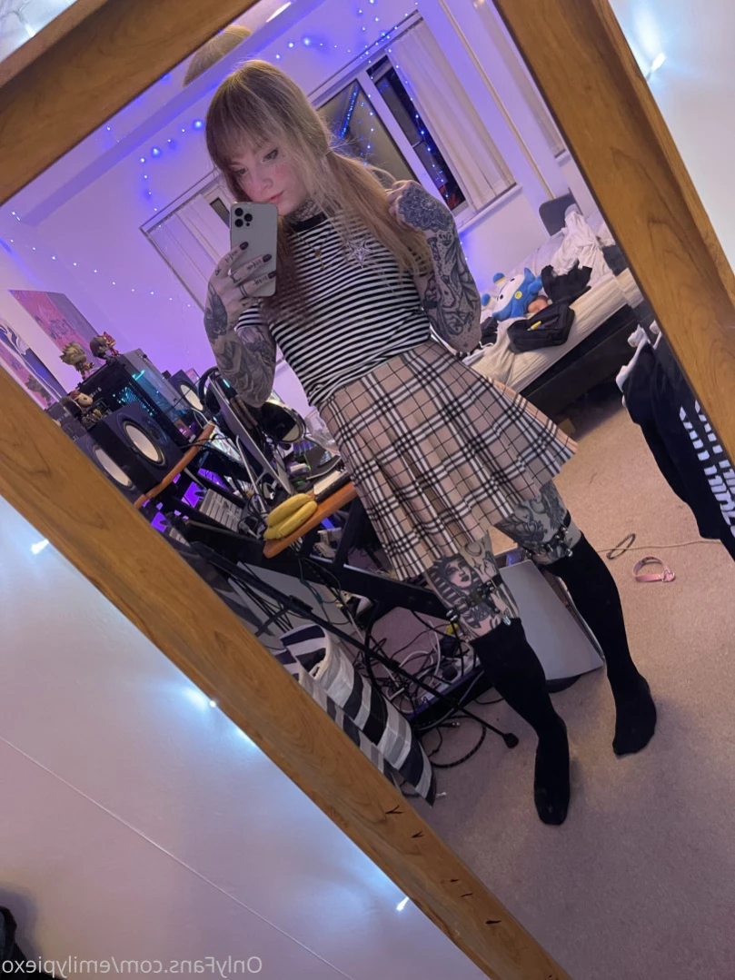 Emily Pie [ emilypiexo ] Onlyfans leaked photo 11345986 on Hotleaks.tv