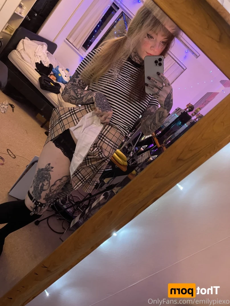 Emily Pie [ emilypiexo ] Onlyfans leaked photo 11377958 on Hotleaks.tv