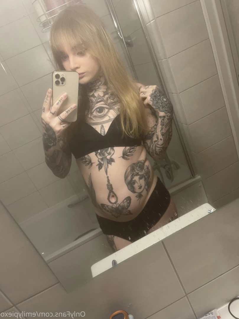 Emily Pie [ emilypiexo ] Onlyfans leaked photo 11476722 on Hotleaks.tv