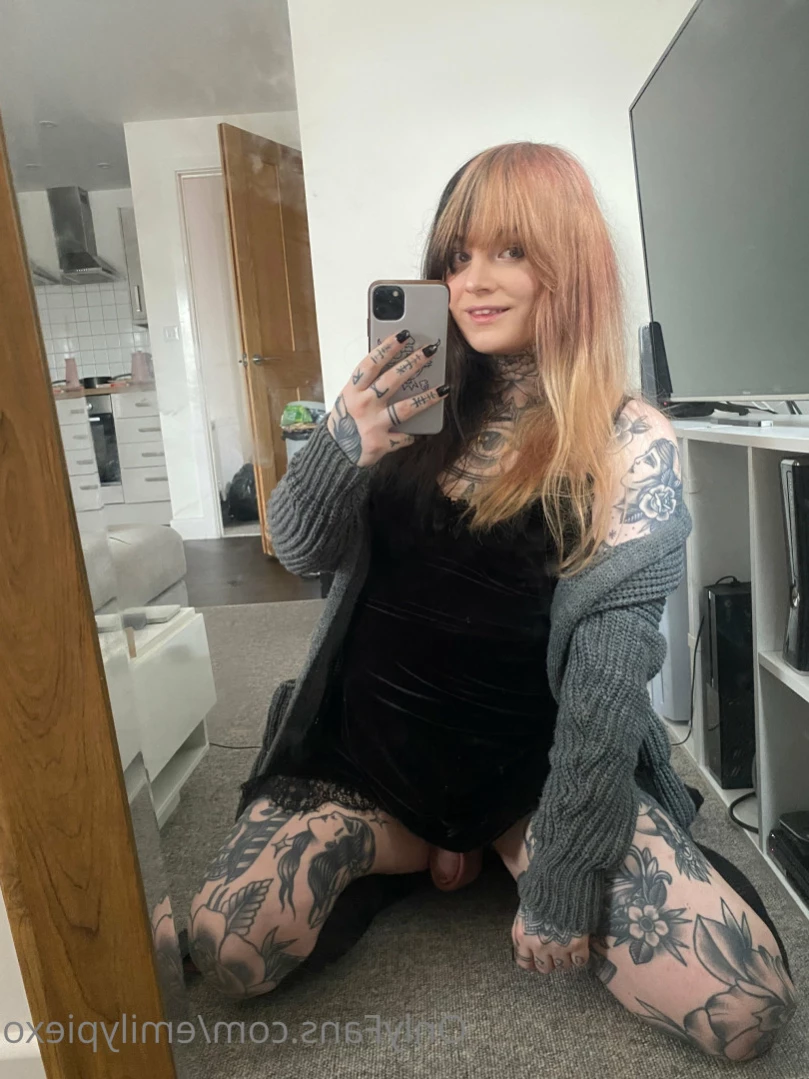 Emily Pie [ emilypiexo ] Onlyfans leaked photo 11537059 on Hotleaks.tv