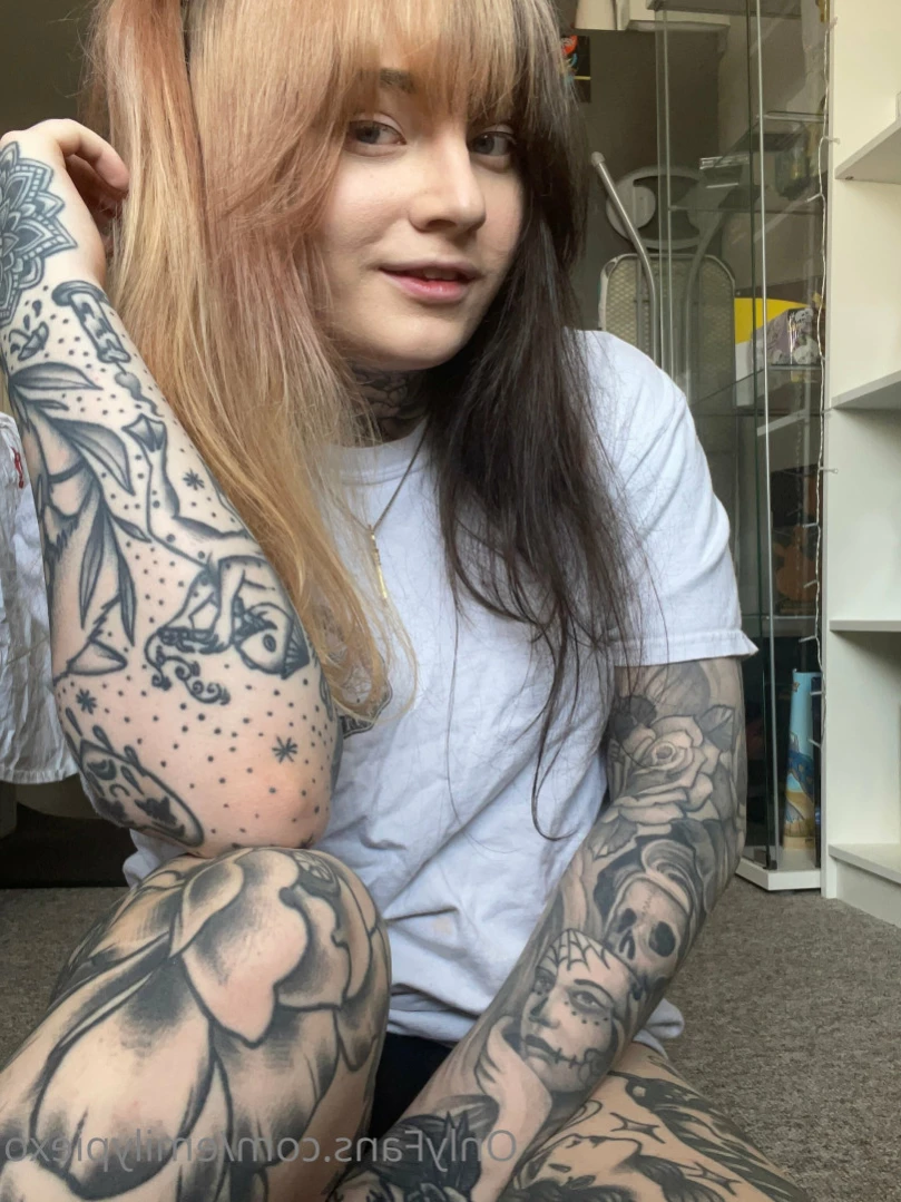 Emily Pie [ emilypiexo ] Onlyfans leaked photo 11538851 on Hotleaks.tv