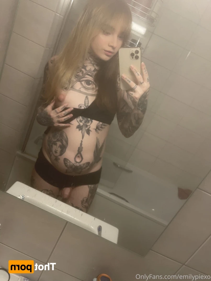 Emily Pie [ emilypiexo ] Onlyfans leaked photo 11549098 on Hotleaks.tv