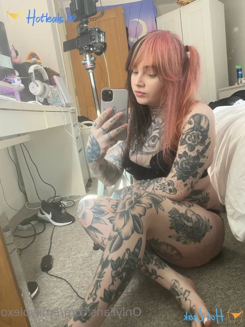 Emily Pie [ emilypiexo ] Onlyfans leaked photo 11551046 on Hotleaks.tv