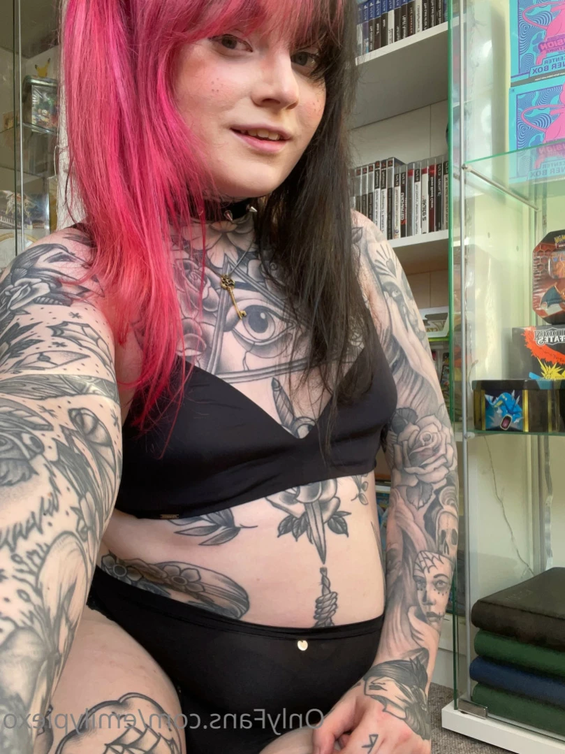 Emily Pie [ emilypiexo ] Onlyfans leaked photo 12133297 on Hotleaks.tv