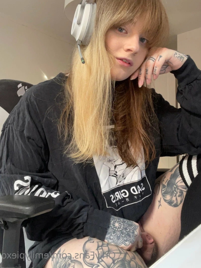 Emily Pie [ emilypiexo ] Onlyfans leaked photo 12210483 on Hotleaks.tv