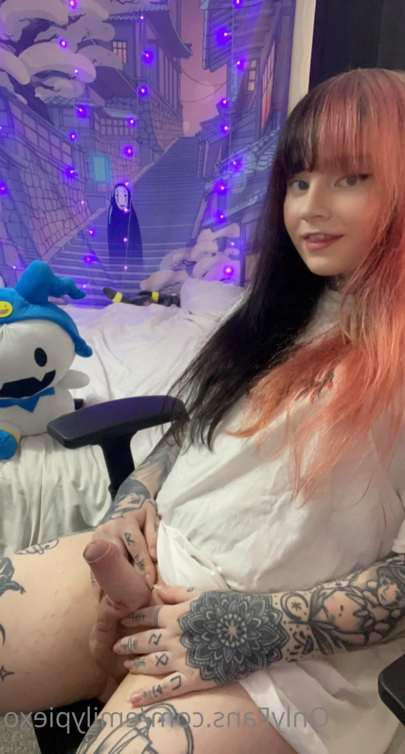 Emily Pie [ emilypiexo ] Onlyfans leaked photo 12582643 on Hotleaks.tv