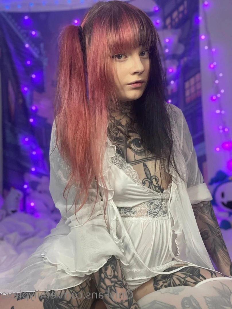 Emily Pie [ emilypiexo ] Onlyfans leaked photo 12613066 on Hotleaks.tv