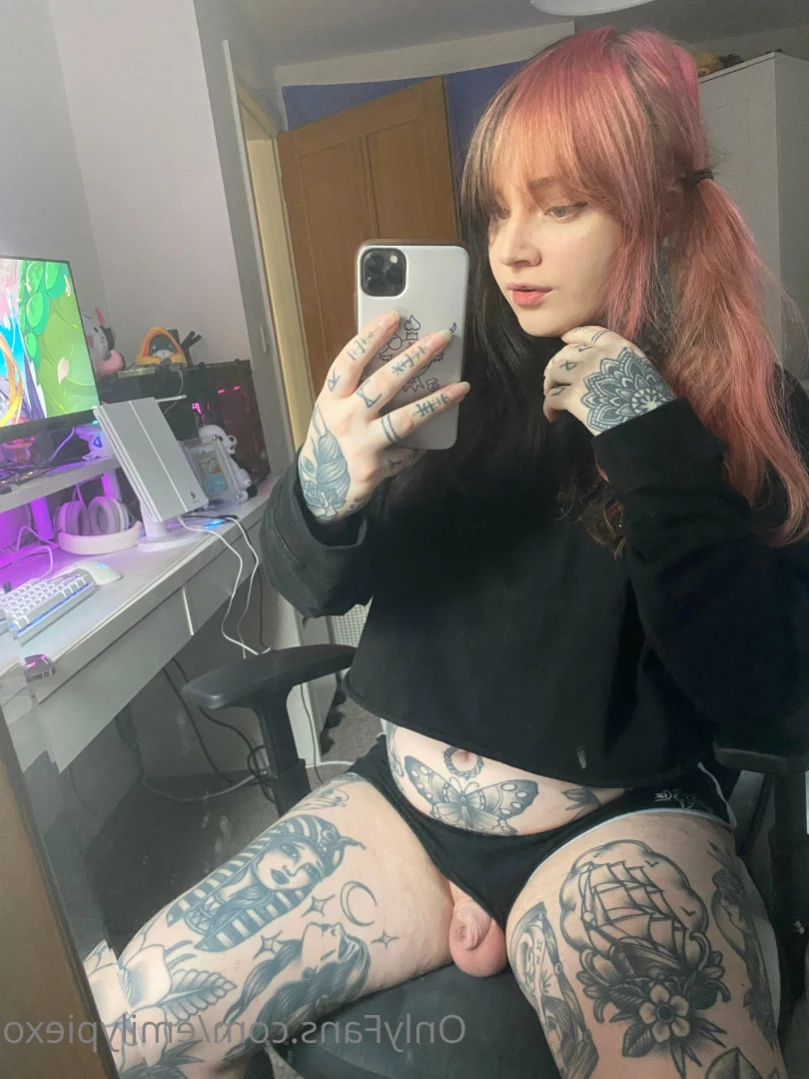 Emily Pie [ emilypiexo ] Onlyfans leaked photo 13249432 on Hotleaks.tv