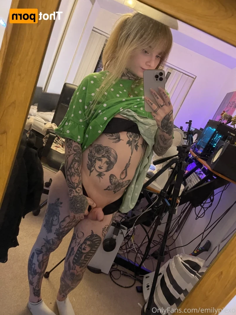 Emily Pie [ emilypiexo ] Onlyfans leaked photo 14388997 on Hotleaks.tv