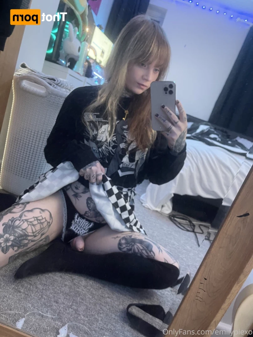 Emily Pie [ emilypiexo ] Onlyfans leaked photo 14545297 on Hotleaks.tv