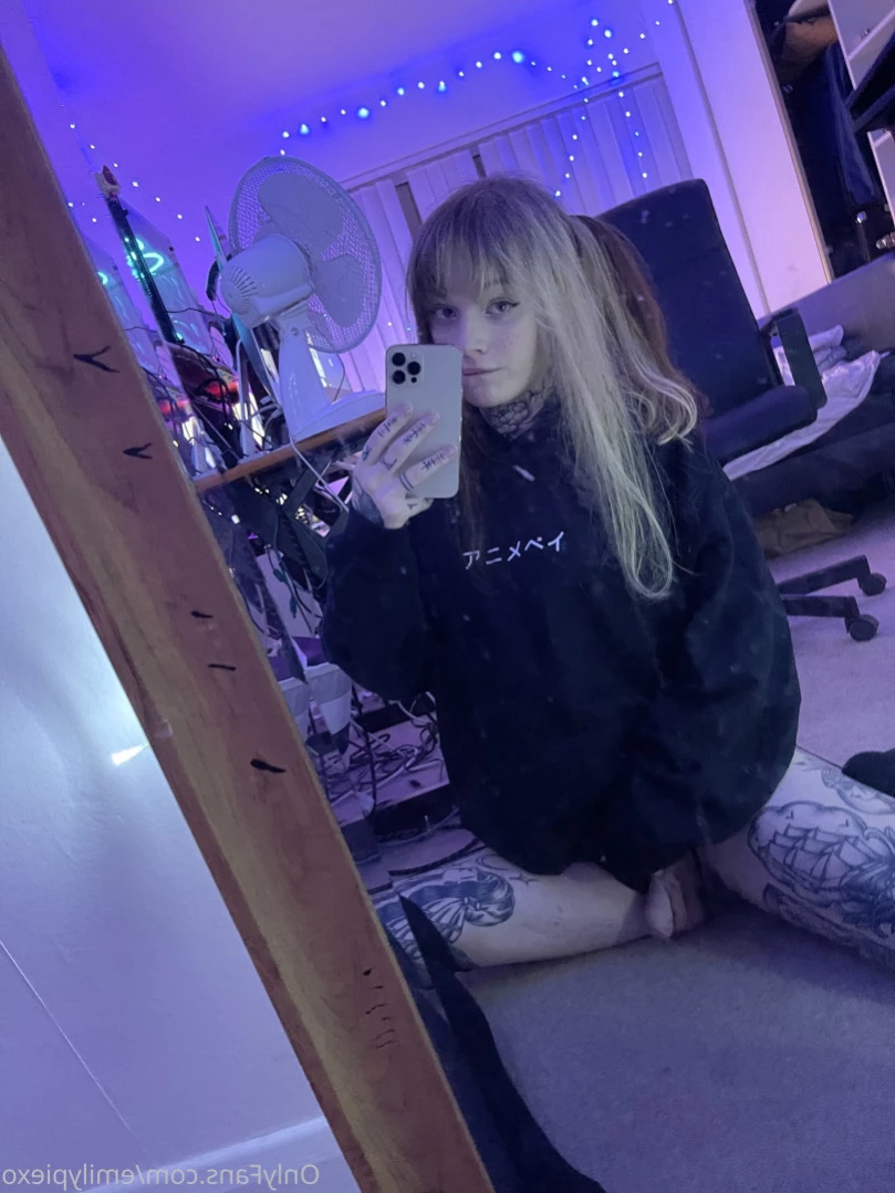 Emily Pie [ emilypiexo ] Onlyfans leaked photo 14546510 on Hotleaks.tv