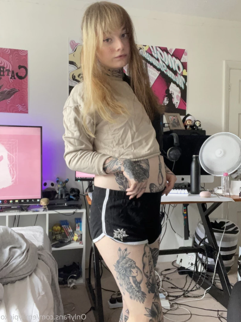 Emily Pie [ emilypiexo ] Onlyfans leaked photo 14561398 on Hotleaks.tv
