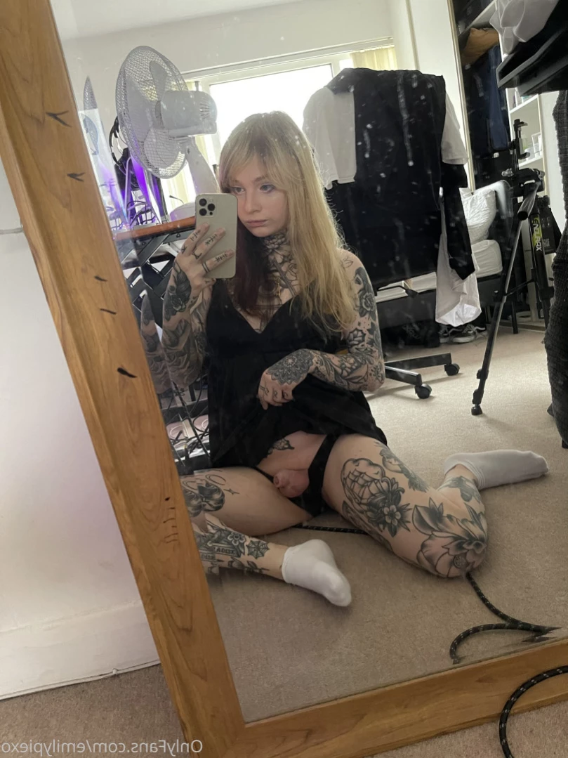 Emily Pie [ emilypiexo ] Onlyfans leaked photo 14562773 on Hotleaks.tv
