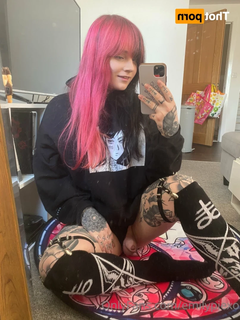 Emily Pie [ emilypiexo ] Onlyfans leaked photo 14596999 on Hotleaks.tv