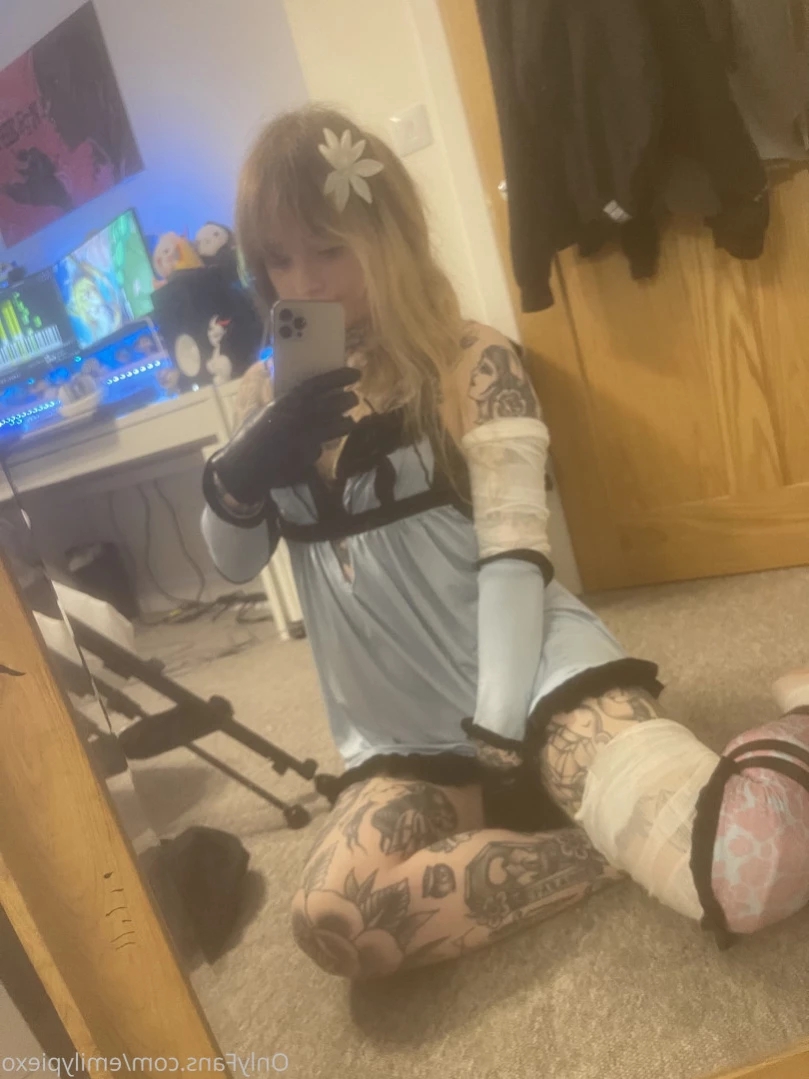 Emily Pie [ emilypiexo ] Onlyfans leaked photo 14620148 on Hotleaks.tv