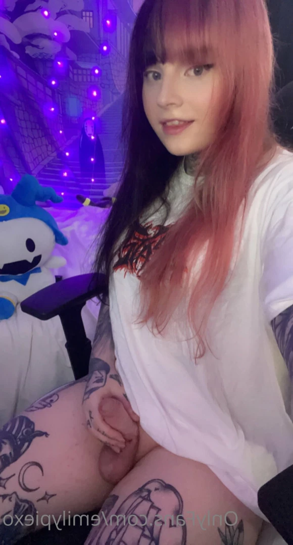 Emily Pie [ emilypiexo ] Onlyfans leaked photo 14626384 on Hotleaks.tv