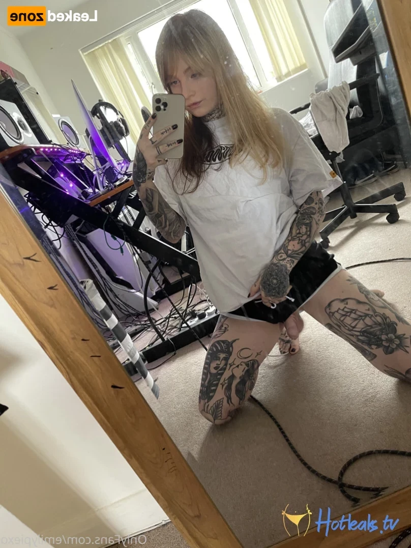 Emily Pie [ emilypiexo ] Onlyfans leaked photo 14645010 on Hotleaks.tv
