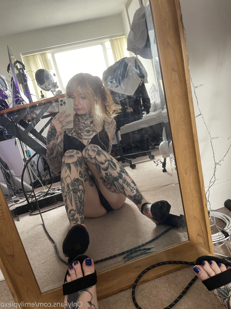 Emily Pie [ emilypiexo ] Onlyfans leaked photo 14874037 on Hotleaks.tv