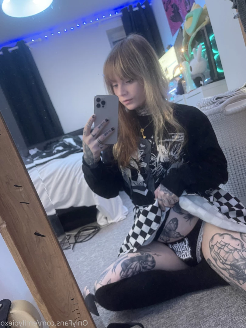 Emily Pie [ emilypiexo ] Onlyfans leaked photo 15144283 on Hotleaks.tv