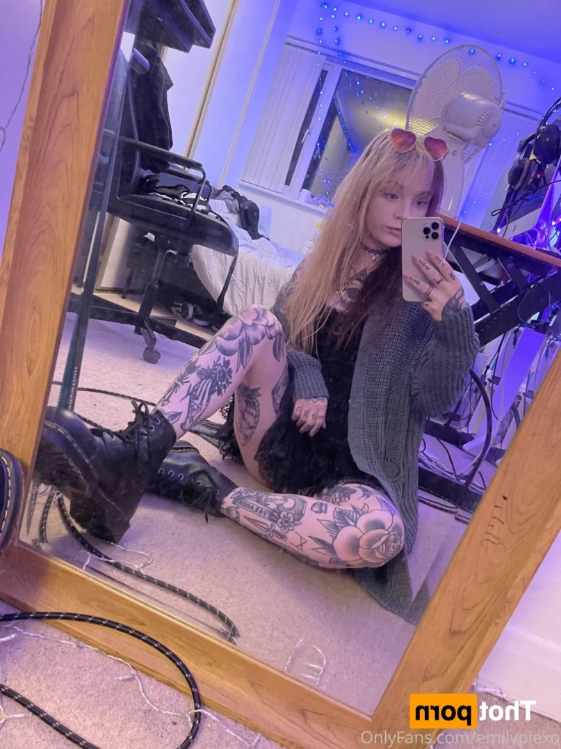 Emily Pie [ emilypiexo ] Onlyfans leaked photo 15373414 on Hotleaks.tv