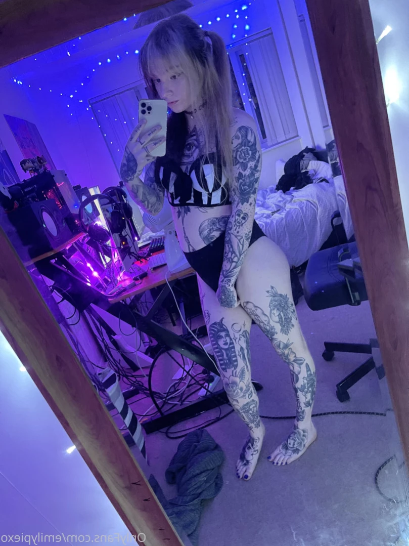 Emily Pie [ emilypiexo ] Onlyfans leaked photo 16158792 on Hotleaks.tv