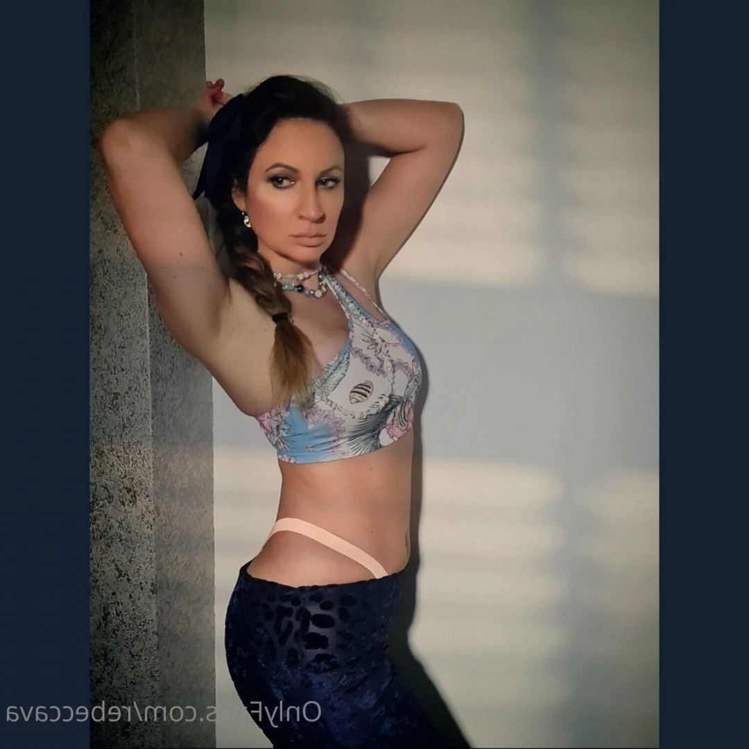 Rebecca Vocal Athlete [ rebeccava ] Onlyfans leaked photo 2771276 on Hotleaks.tv