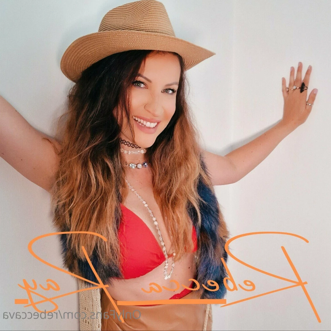 Rebecca Vocal Athlete [ rebeccava ] Onlyfans leaked photo 5918230 on Hotleaks.tv