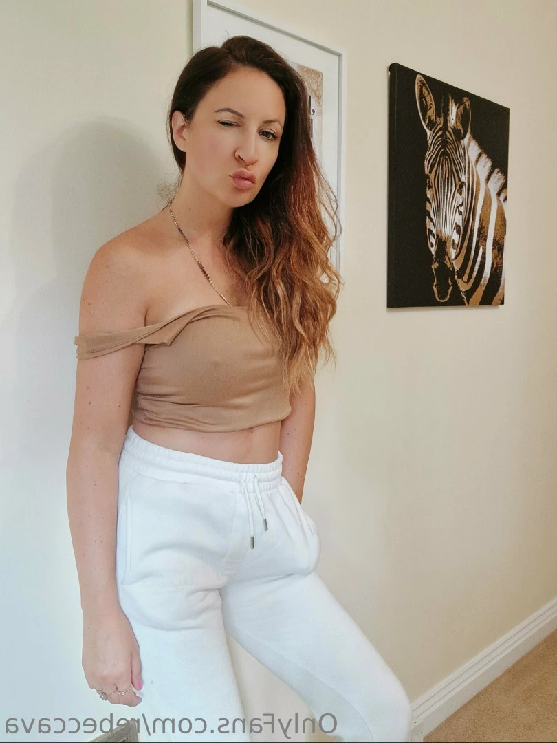 Rebecca Vocal Athlete [ rebeccava ] Onlyfans leaked photo 5918669 on Hotleaks.tv