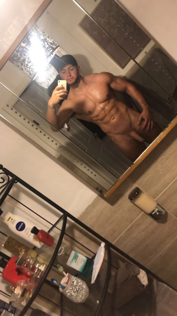 Reece Hunk [ reecehunk ] Onlyfans leaked photo 2769344 on Hotleaks.tv