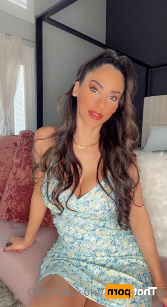 Reena Sky [ reenaskyvip ] Onlyfans leaked photo 12614604 on Hotleaks.tv