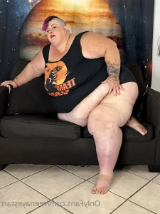 7895945