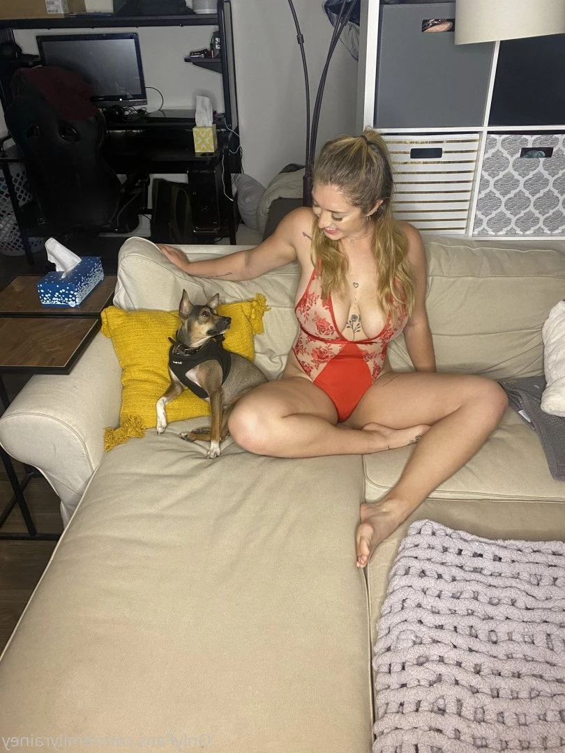 emily [ emilyrainey ] Onlyfans leaked photo 356064 on Hotleaks.tv