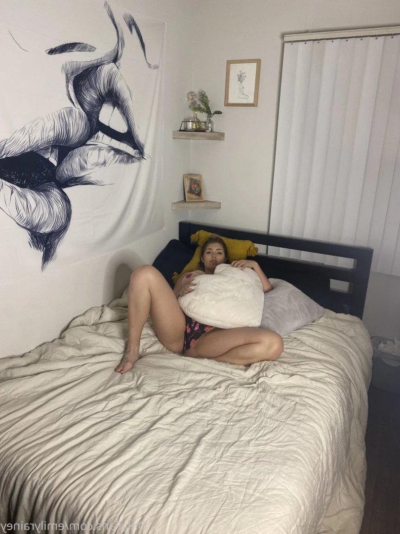 emily [ emilyrainey ] Onlyfans leaked photo 356154 on Hotleaks.tv