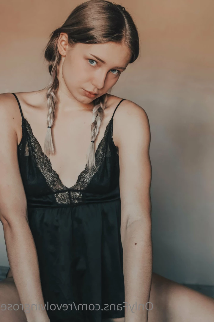 Rose [ revolvingrose ] Onlyfans leaked photo 5802737 on Hotleaks.tv