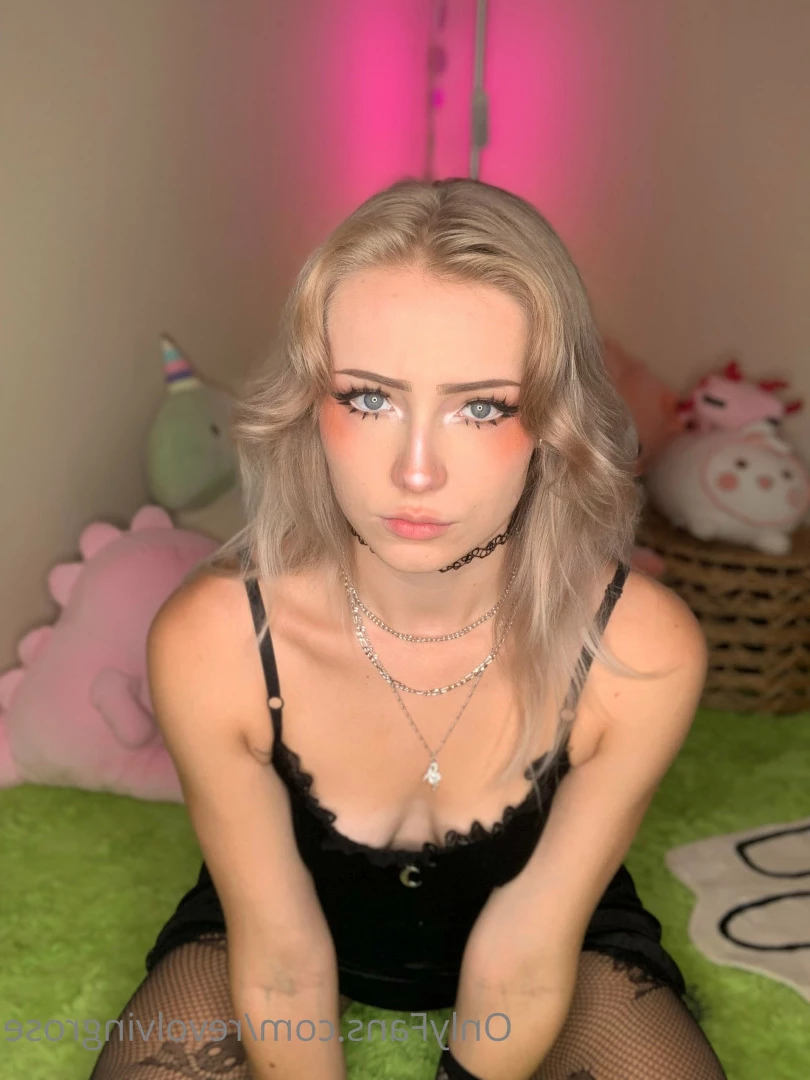 Rose [ revolvingrose ] Onlyfans leaked photo 5804185 on Hotleaks.tv